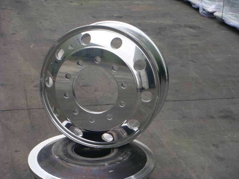 Aluminum Truck Wheels
