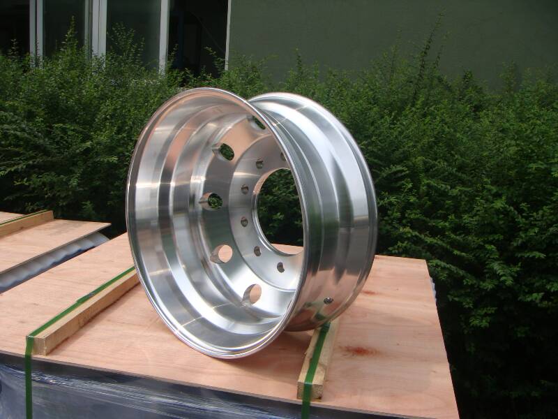 Aluminum Truck wheels