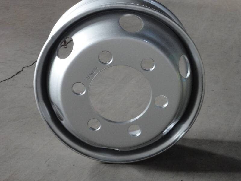 Truck Steel Wheel 5.5*16