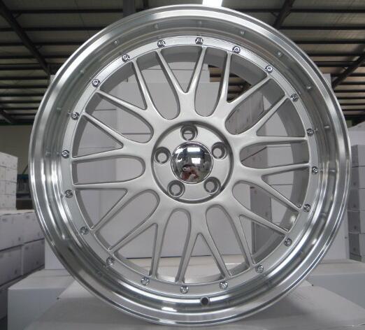 car alloy wheel