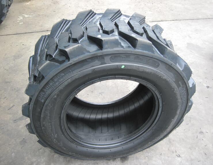 Skidsteer Tires Premium(Rim Guard)Tubeless 12-16.5