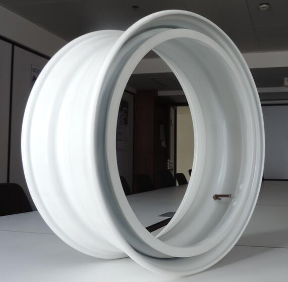 demountable rim 8.5-24